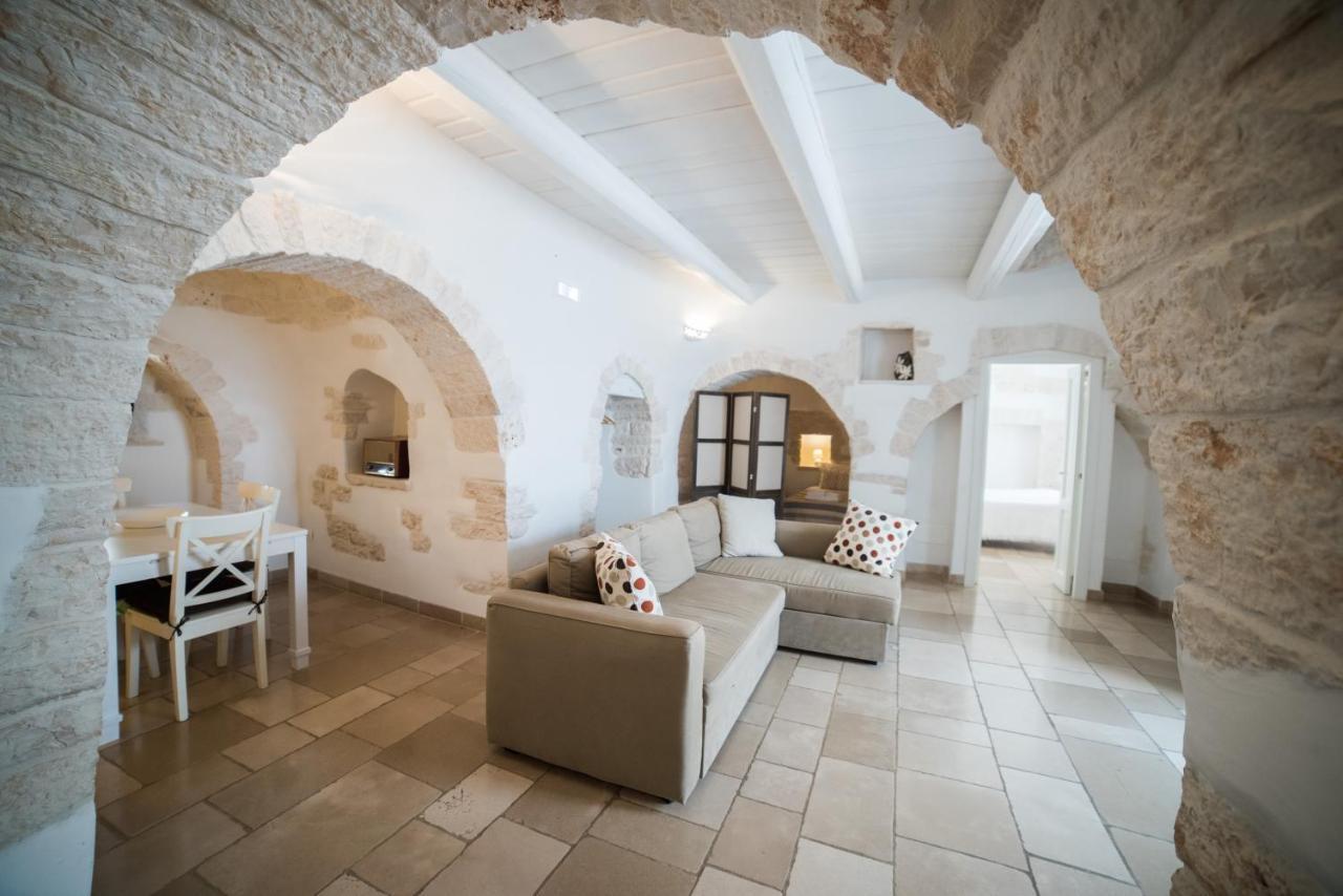 Charming Trulli Aparthotel Alberobello Exterior photo
