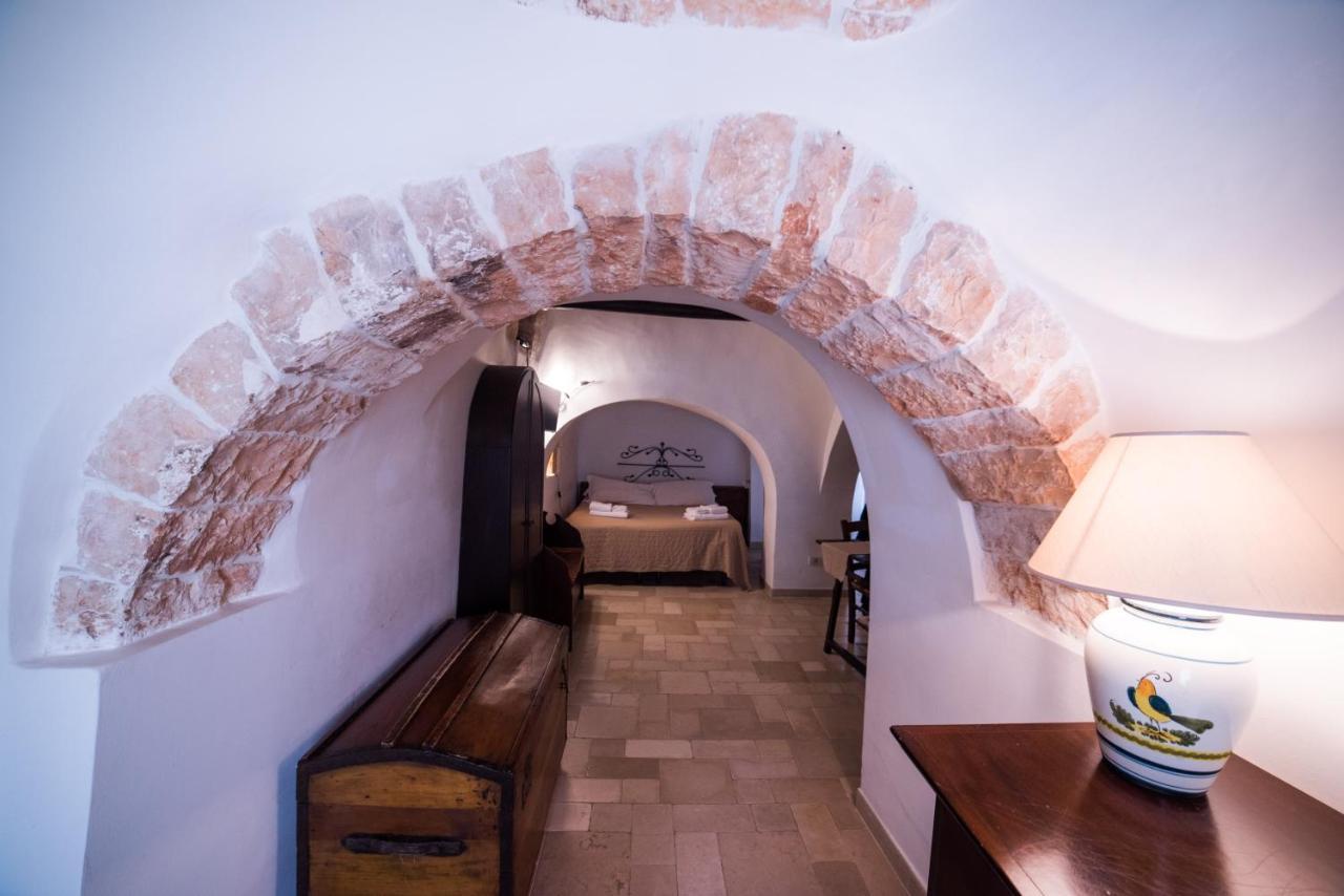 Charming Trulli Aparthotel Alberobello Exterior photo