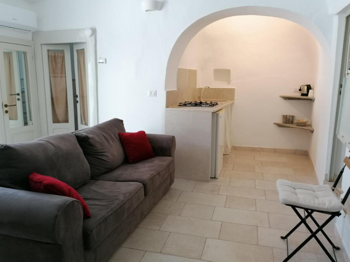 Charming Trulli Aparthotel Alberobello Exterior photo