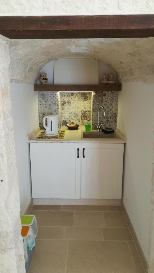 Charming Trulli Aparthotel Alberobello Exterior photo