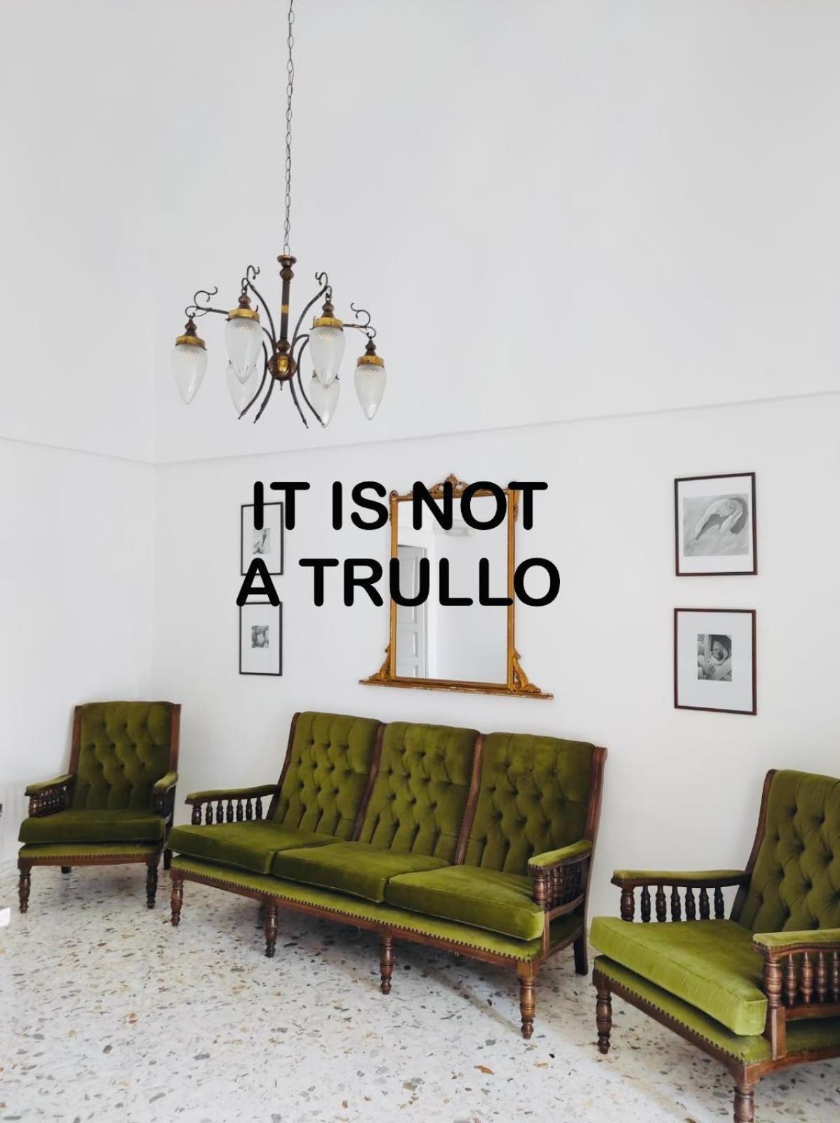 Charming Trulli Aparthotel Alberobello Exterior photo
